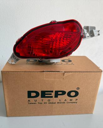 Fanalino retronebbia Toyota yaris 2014-2017
