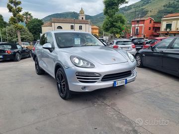 Porsche Cayenne 3.0 Diesel 240 CV - 2011