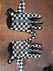 guanti troy Lee design