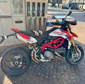 Hypermotard 950sp