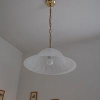 Lampadario con cupola in vetro