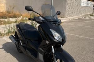 Xmax 125