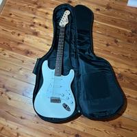 Squier By Fendere Bullet Stratocaster HT