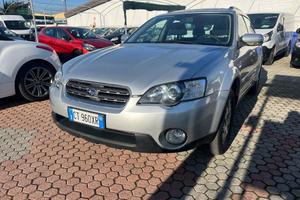 SUBARU OUTBACK Outback III 2.5 auto 4x4 tetto g