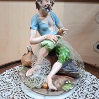  Ceramica di Capodimonte  statuetta