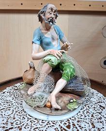  Ceramica di Capodimonte  statuetta