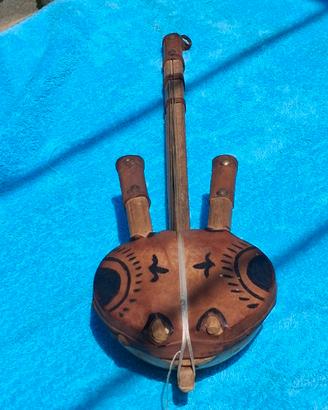 piccola chitarra senegalese