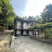 CASA SEMINDIPENDENTE A VALGIOIE