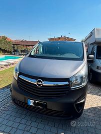Opel Vivaro anno 2016 9 posti