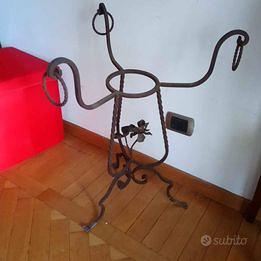 Portavaso grande in ferro battuto, altezza cm 67