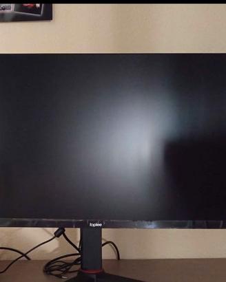 schermo gaming pc e console 