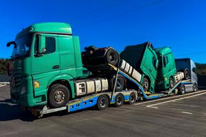 Semirimorchio Carrellone Trasporto Veicoli NUOVO