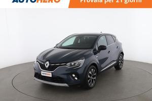 RENAULT Captur AM67095