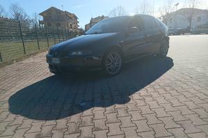 PEZZI DI RICAMBIO!! LEGGI BENE!!