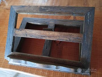 Leggio in legno antico