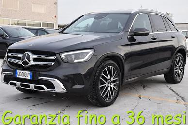 MERCEDES-BENZ GLC 220 d 4Matic Sport *NAVI, PELL