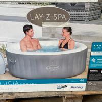 Piscina idromassaggio