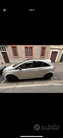 Opel corsa 1.2 benzina
