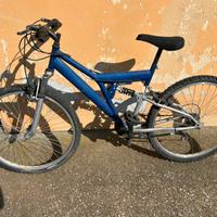 Mountain bike biammortizzata raggio 26”