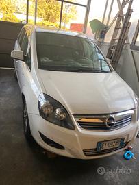 Opel astra anno 2015