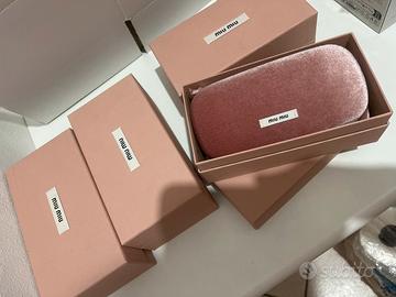 Lotto custodie Miu Miu