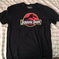 T shirt nera di Jurassic Park, marca Zara tg M