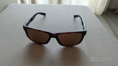 Occhiali sole montagna