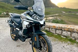 CFMOTO MT 800 – 09/2023 – 20.000 km – Pari al nuov