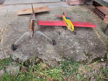 PARTI AEREI DI LEGNO  GIOCATTOLI