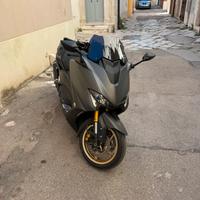Yamaha Tmax 560 Tech Max