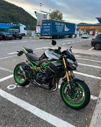 Z900 se