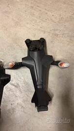 Porta targa ducati suoersport con frecce