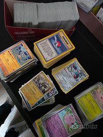 Lotto carte Pokemon vari set e lingue