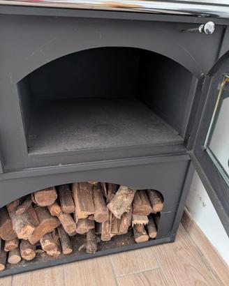 stufa a legna con forno e tubi  inclusi