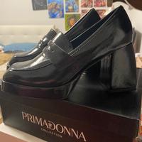 Scarpe prima donna