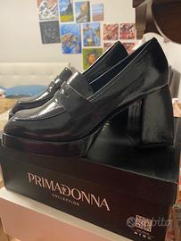 Scarpe prima donna