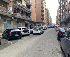 NEGOZIO A ROMA
