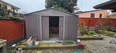 casetta in alluminio per giardino