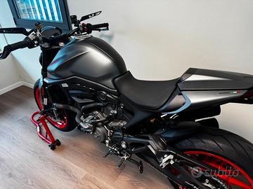 DUCATI MONSTER 937 + NUOVA!!!