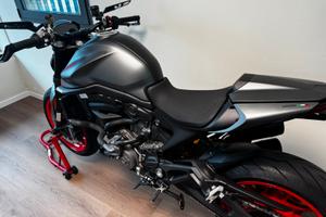 DUCATI MONSTER 937 + NUOVA!!!