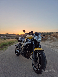 Yamaha Xj6 A2