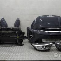 KIA stonic restyling paraurti cofano paraparafango