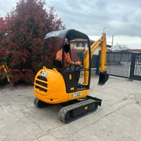 E227 - Escavatore 18 q JCB 8018