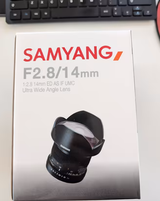 Samyang 14mm f/2.8 ED AS IF UMC per Nikon
