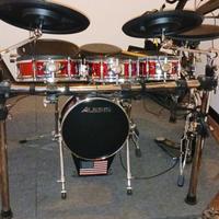ALESIS STRIKE PRO BUNDLE