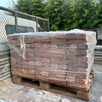 Mattoni provenienti da cascina demolita