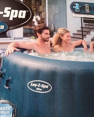 Piscina Gonfiabile  SPA  Idromassaggio 