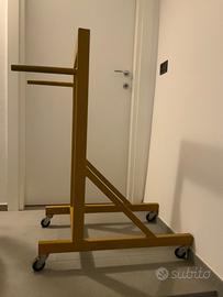 Carrello per motore marino