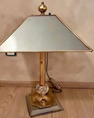 Lampada da tavolo 