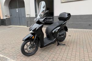 Honda sh 350 ie in garanzia nuovo perfetto